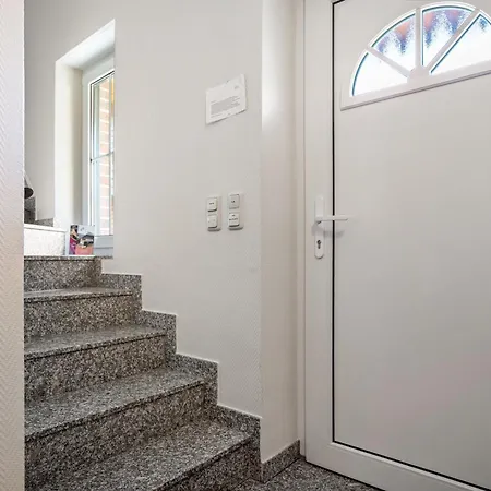 Feriehus Haus 22 *